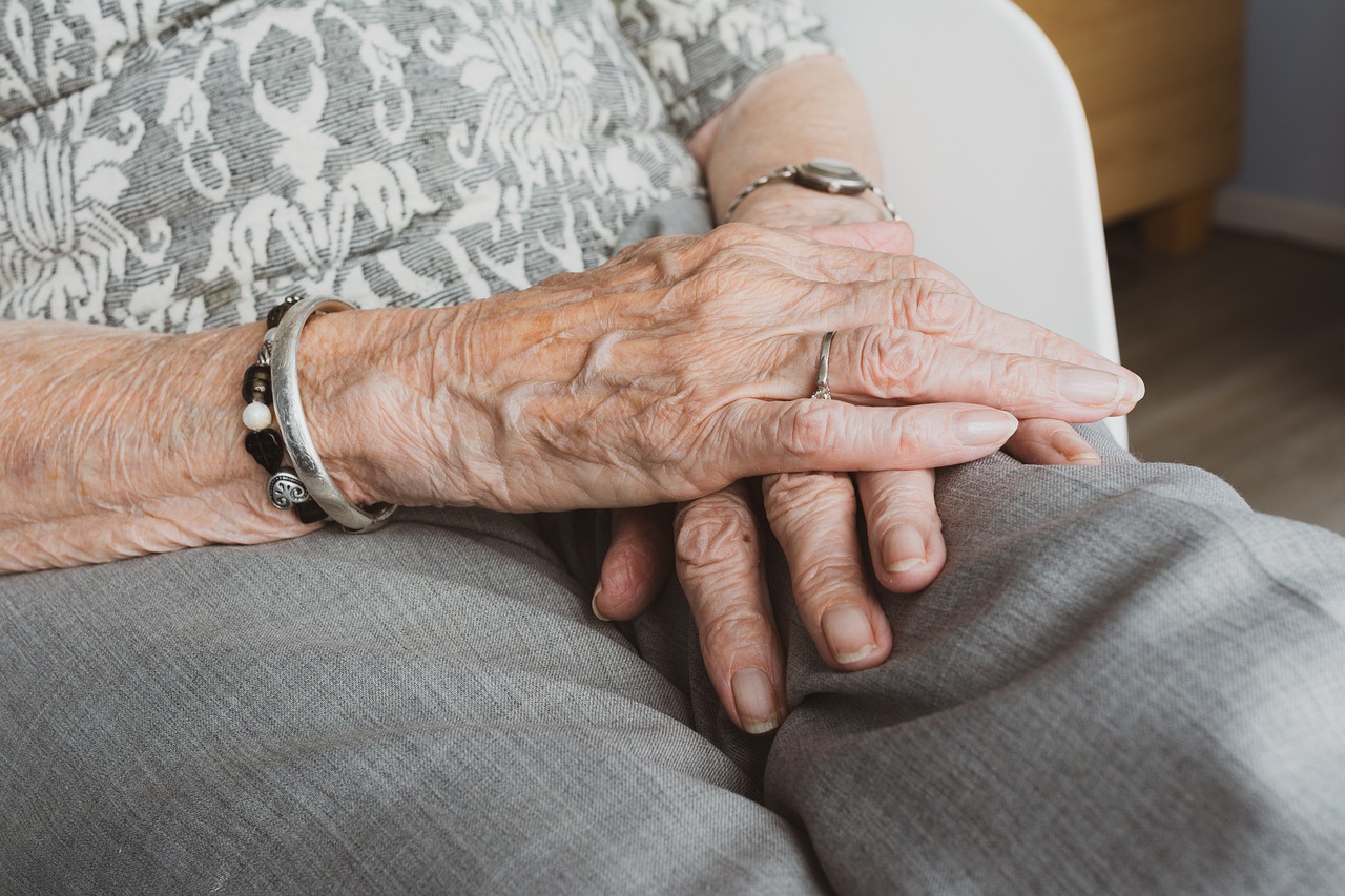 Internet Safety Tips for Seniors